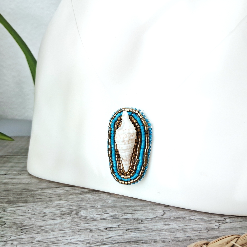 Floating Shell Beaded Pendant Necklace, 16"